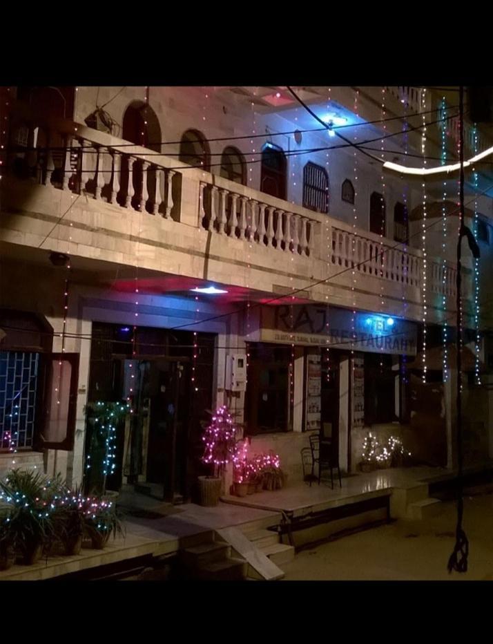 Hotel Raj Agra  Extérieur photo