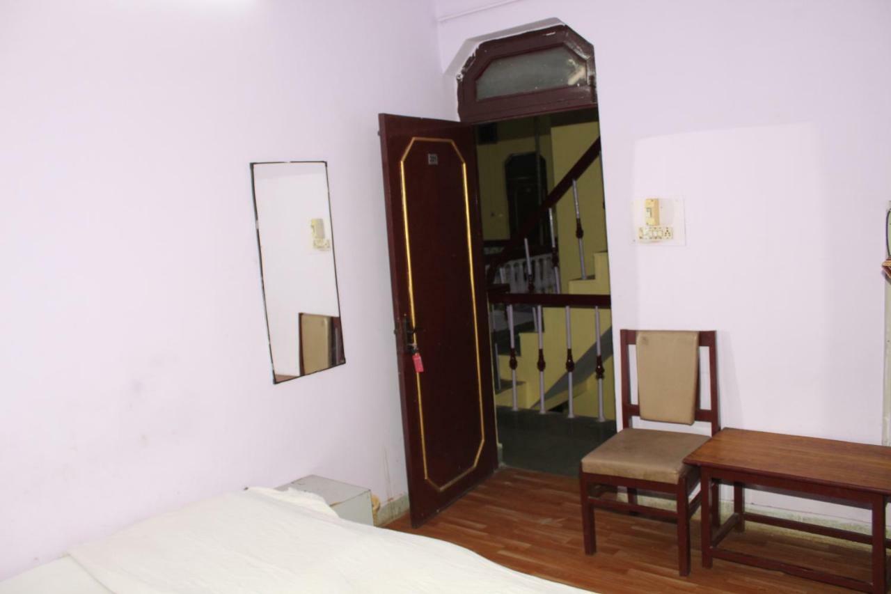 Hotel Raj Agra  Extérieur photo